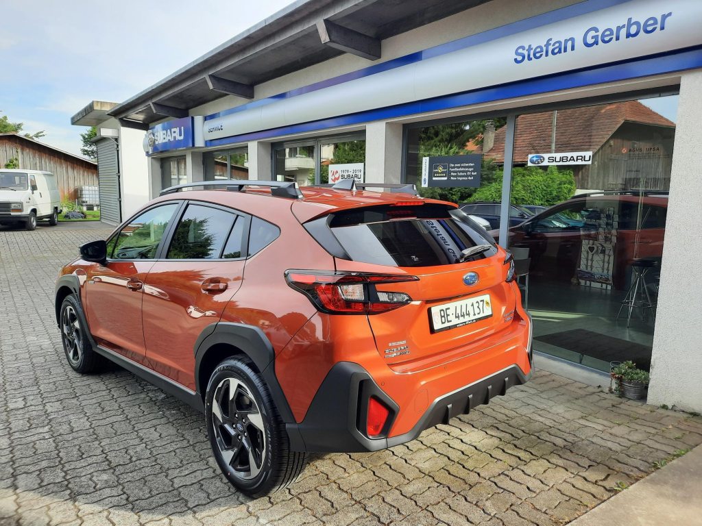 SUBARU CROSSTREK 2.0i e-Boxer Swiss Plus, Mild-Hybrid Petrol/Electric, Ex-demonstrator, Automatic - 4