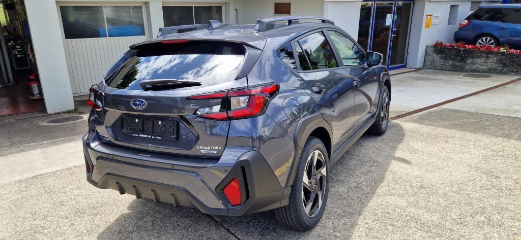 SUBARU Crosstrek 2.0i e-Boxer Passion, Hybride Léger Essence/Électricité, Voiture de démonstration, Automatique - 4