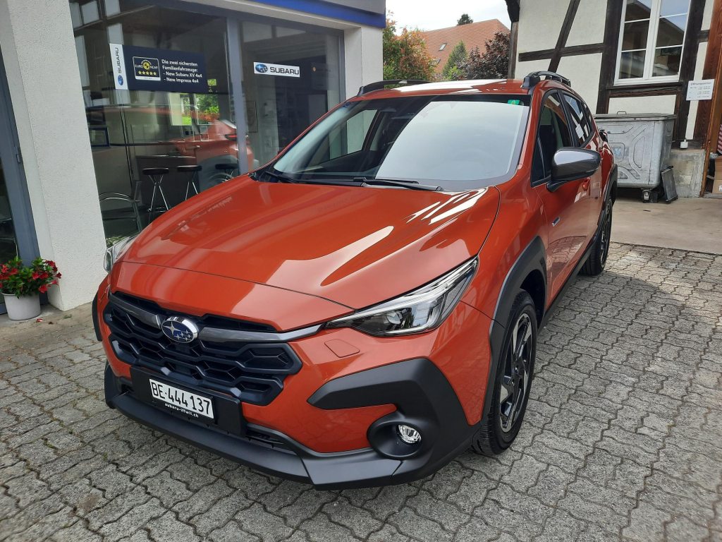 SUBARU CROSSTREK 2.0i e-Boxer Swiss Plus, Mild-Hybrid Petrol/Electric, Ex-demonstrator, Automatic - 2