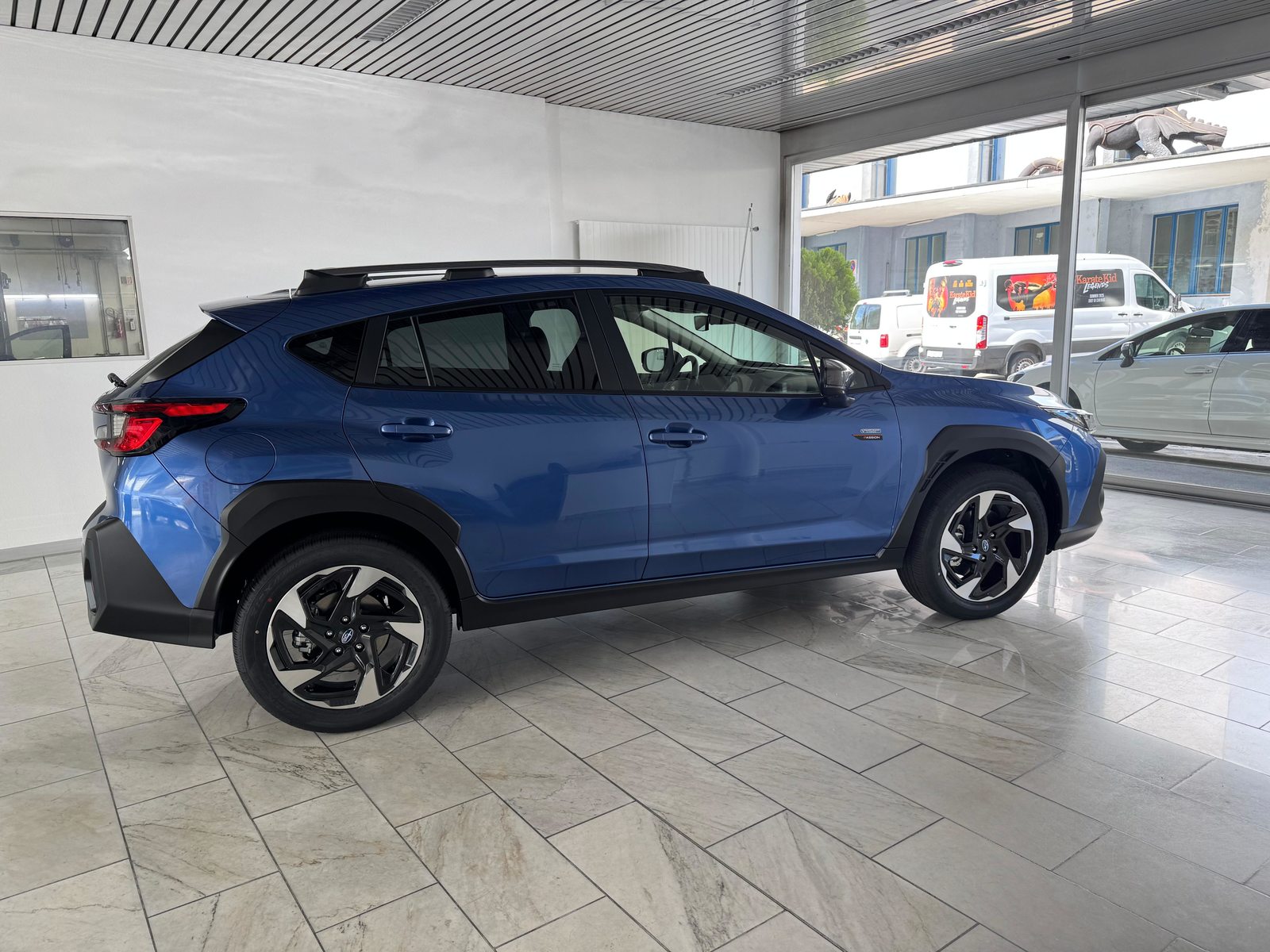 SUBARU Crosstrek 2.0i e-Boxer Passion, Hybride Léger Essence/Électricité, Voiture de démonstration, Automatique - 3