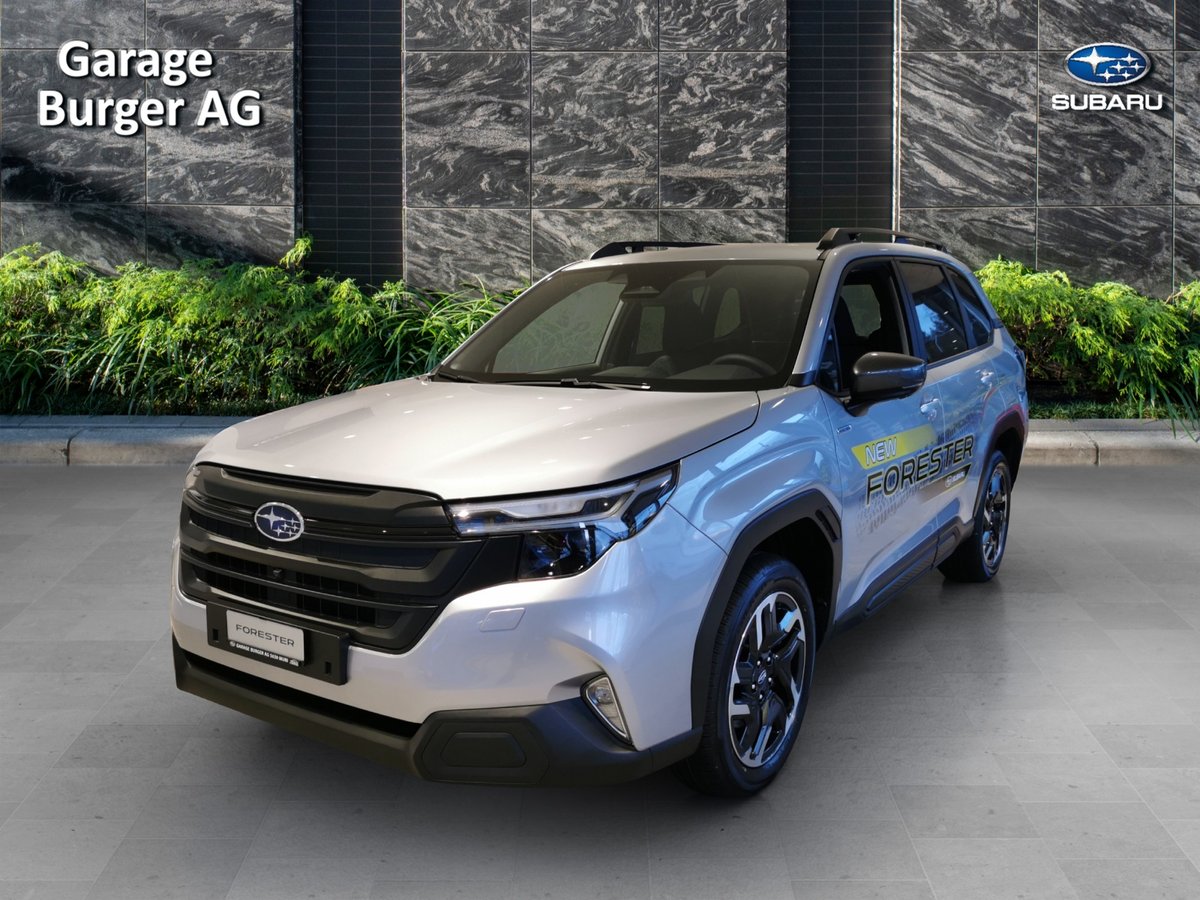 SUBARU Forester Station 2.0i e-Boxer Swiss Plus