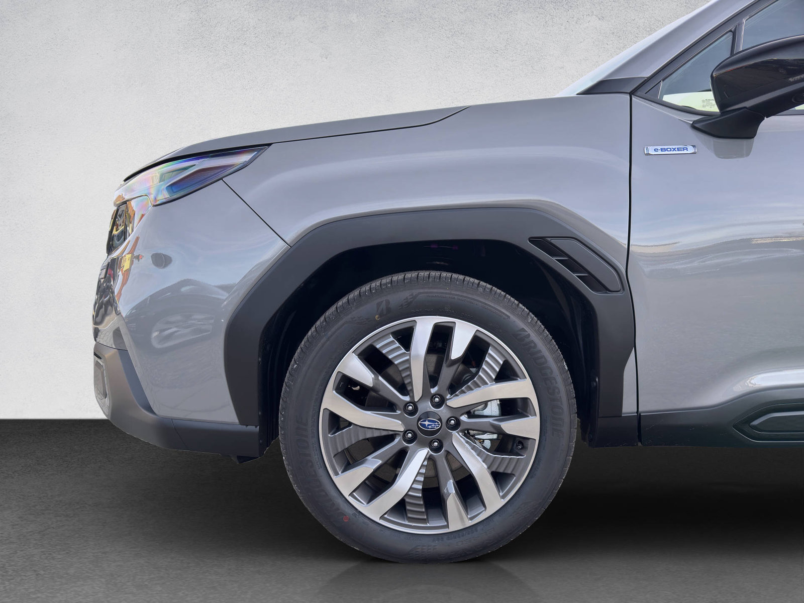 SUBARU Forester Station 2.0i e-Boxer Luxury, Mild-Hybrid Benzin/Elektro, Neuwagen, Automatik - 3