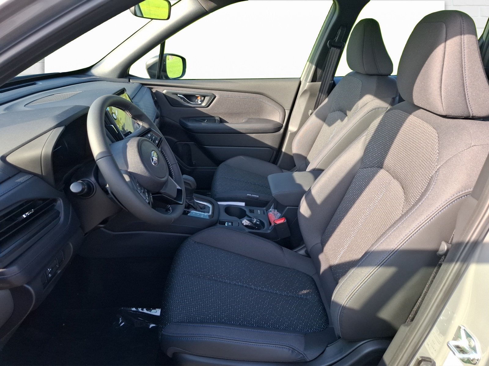 SUBARU Forester Station 2.0i e-Boxer Advantage, Hybride Léger Essence/Électricité, Voiture nouvelle, Automatique - 7