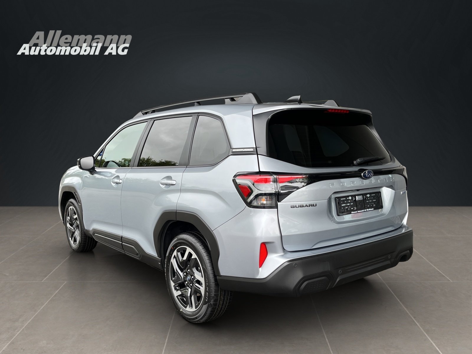 SUBARU Forester Station 2.0i e-Boxer Swiss Plus, Hybride Leggero Benzina/Elettrica, Auto nuove, Automatico - 4
