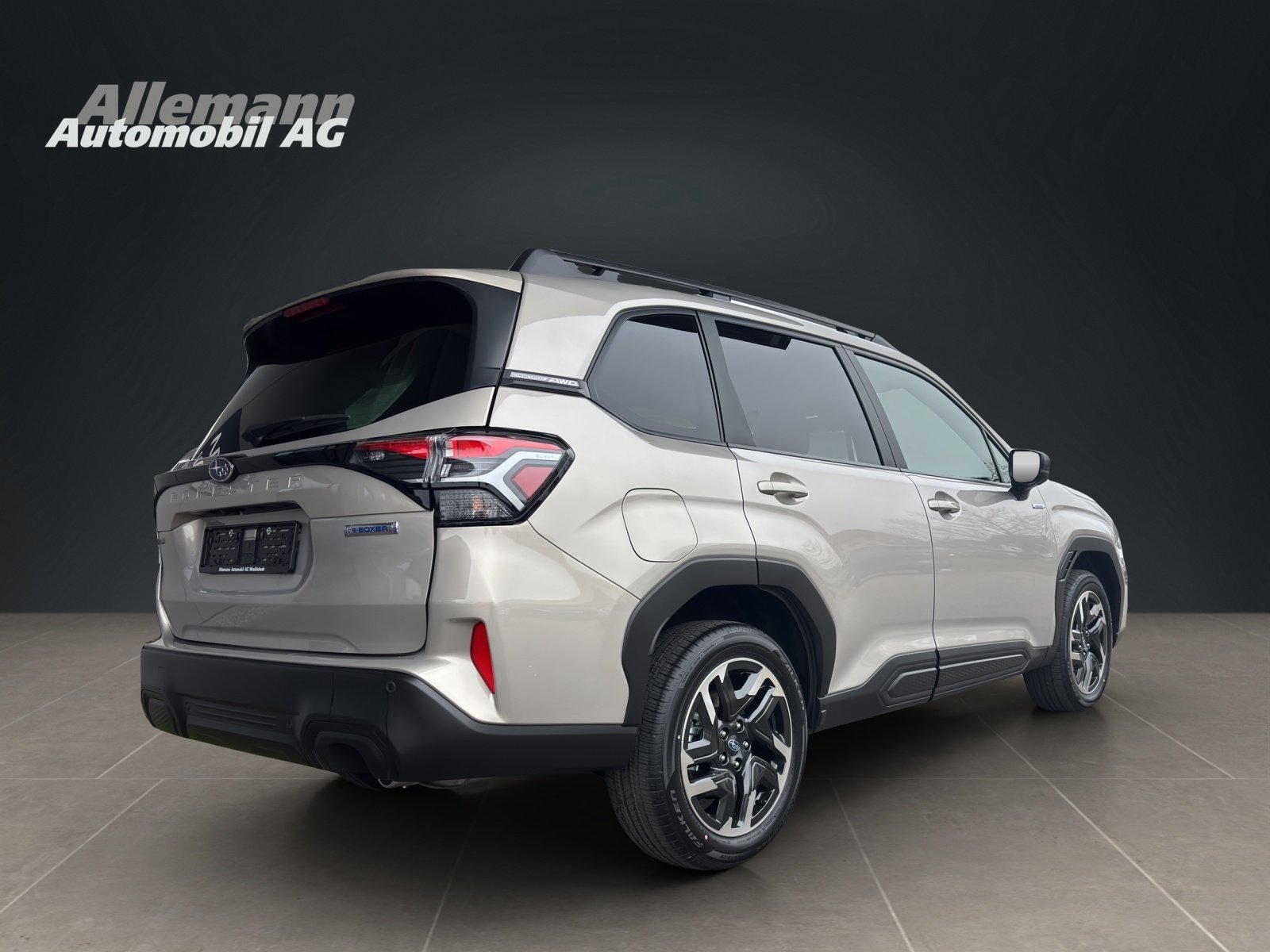 SUBARU Forester Station 2.0i e-Boxer Swiss Plus, Hybride Leggero Benzina/Elettrica, Auto nuove, Automatico - 4
