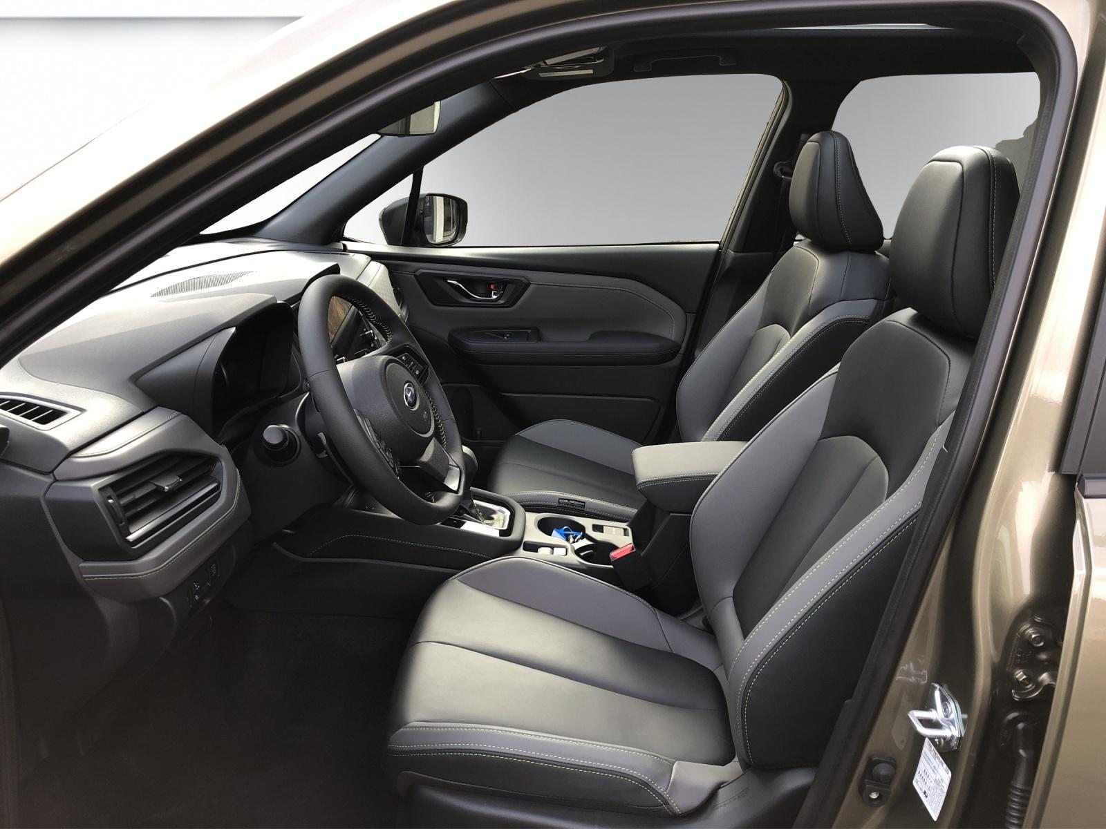 SUBARU Forester Station 2.0i e-Boxer Sport, Hybride Leggero Benzina/Elettrica, Auto nuove, Automatico - 6