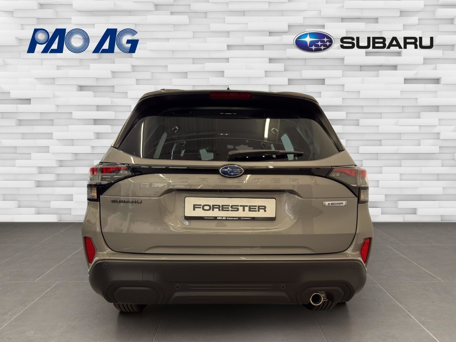 SUBARU Forester Station 2.0i e-Boxer Swiss Plus, Hybride Integrale Benzina/Elettrica, Auto nuove, Automatico - 4