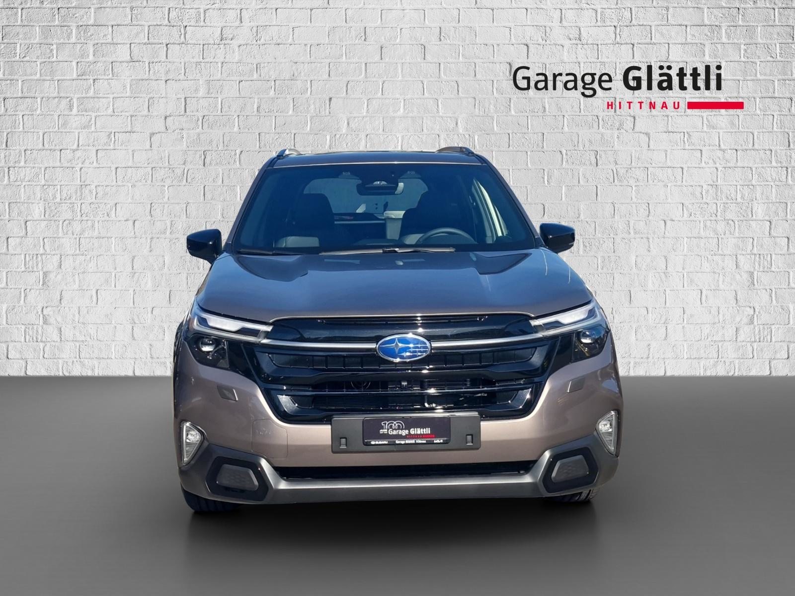 SUBARU Forester Station 2.0i e-Boxer Luxury, Hybride Intégral Essence/Électricité, Voiture nouvelle, Automatique - 2