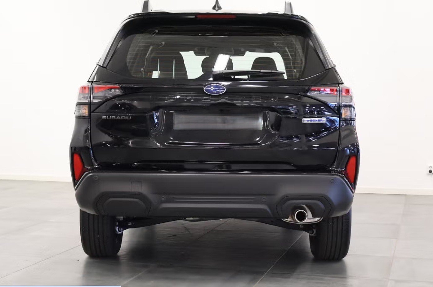 SUBARU Forester 2.0i e-Boxer Advantage Lineartronic, Full-Hybrid Petrol/Electric, New car, Automatic - 4