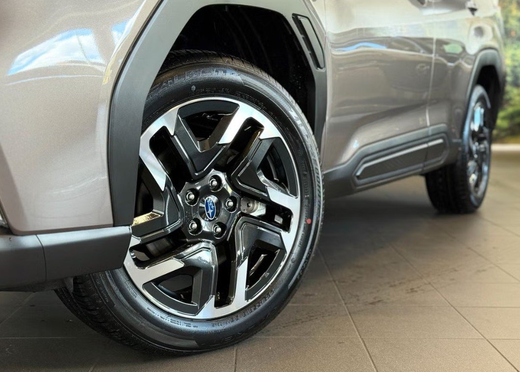 SUBARU Forester 2.0i e-Boxer Advantage Lineartronic, Hybride Integrale Benzina/Elettrica, Auto nuove, Automatico - 5