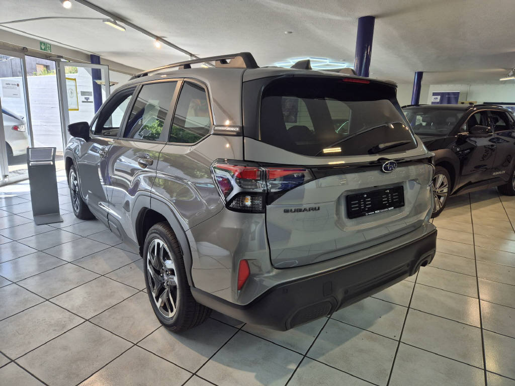 SUBARU Forester Station 2.0i e-Boxer Swiss Plus, Mild-Hybrid Benzin/Elektro, Neuwagen, Automatik - 3