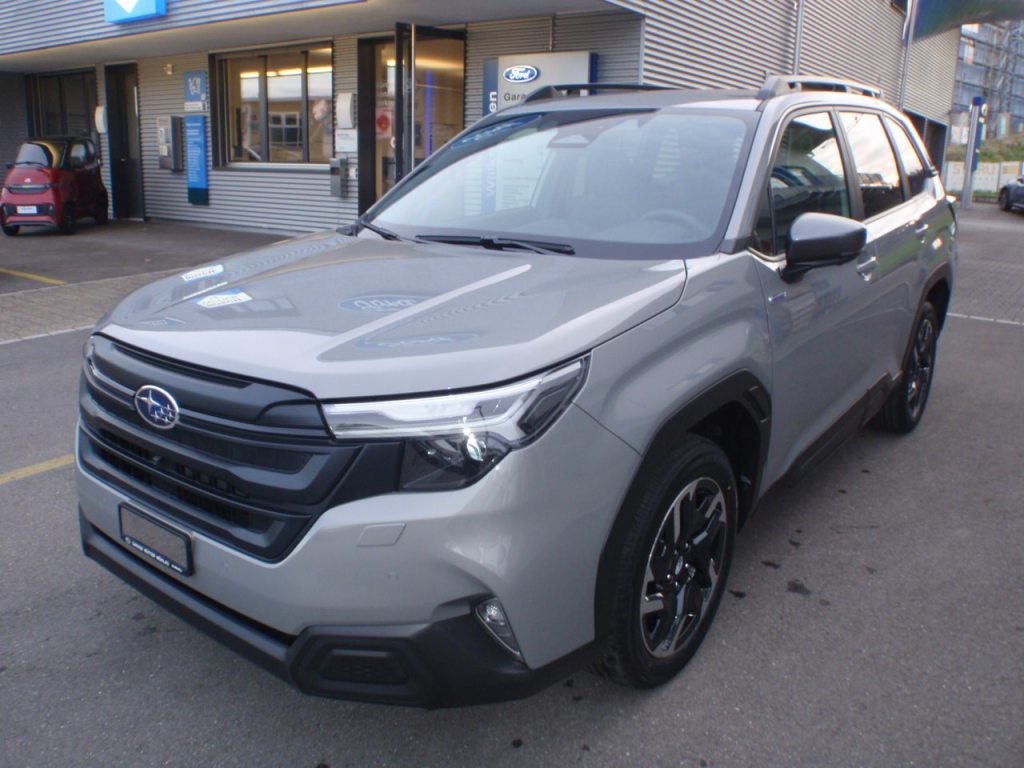 SUBARU FORESTER 2.0i e-Boxer Swiss Plus