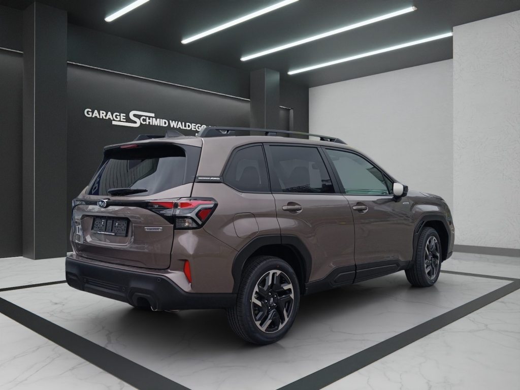 SUBARU FORESTER 2.0i e-Boxer Swiss Plus, Mild-Hybrid Petrol/Electric, New car, Automatic - 5