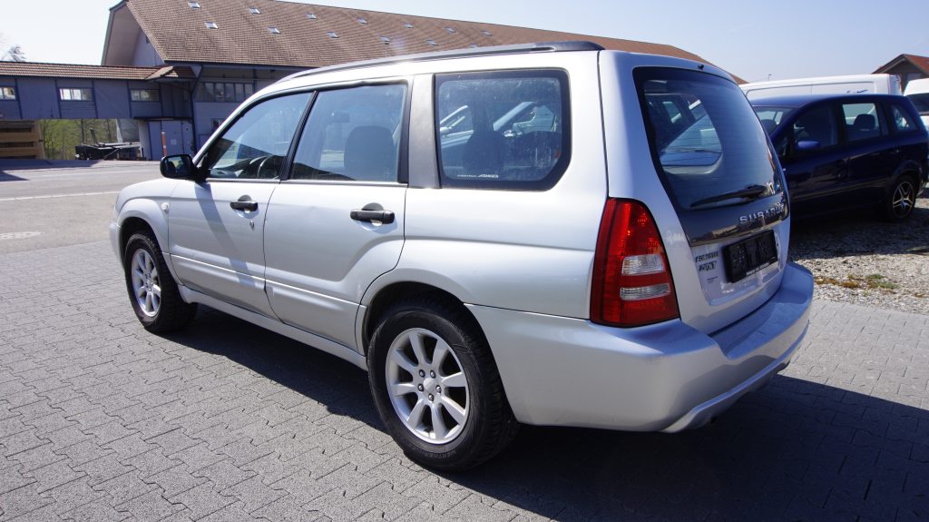 SUBARU FORESTER 2.0 Turbo, Benzin, Occasion / Gebraucht, Automatik - 3