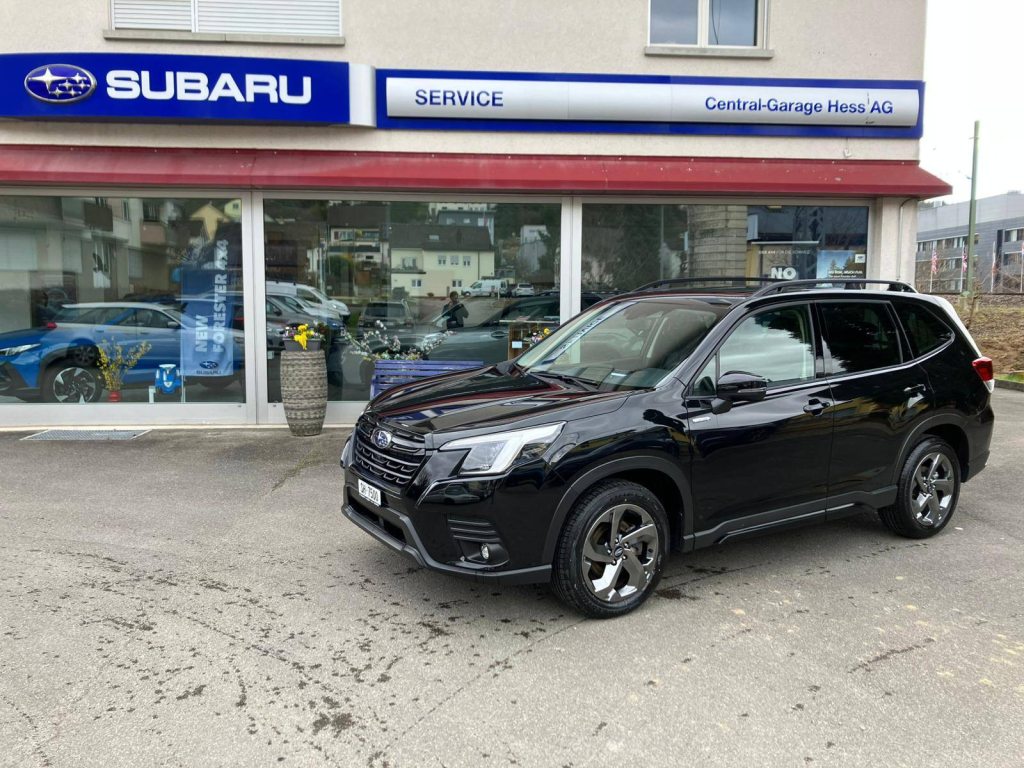 SUBARU FORESTER 2.0i e-Boxer Luxury