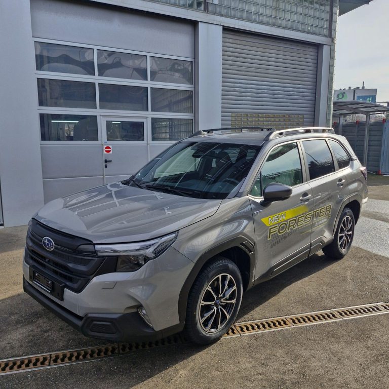 SUBARU FORESTER 2.0i e-Boxer Swiss Plus, Mild-Hybrid Petrol/Electric, Second hand / Used, Automatic - 5