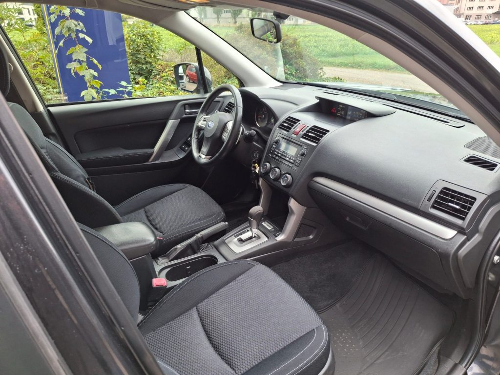 SUBARU 2.0 Swiss, Petrol, Second hand / Used, Automatic - 7