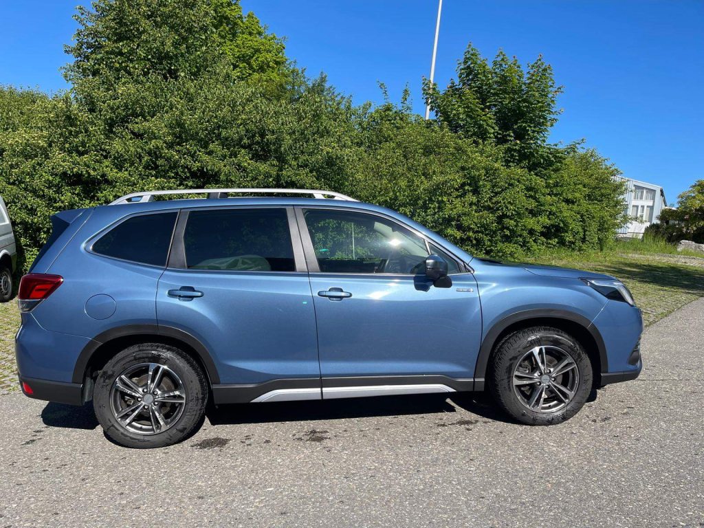 SUBARU FORESTER 2.0i e-Boxer Swiss Plus, Hybride Léger Essence/Électricité, Occasion / Utilisé, Automatique - 4