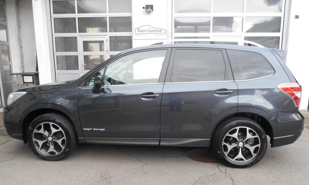 SUBARU Forester 2.0i Aut. AHK Lux.