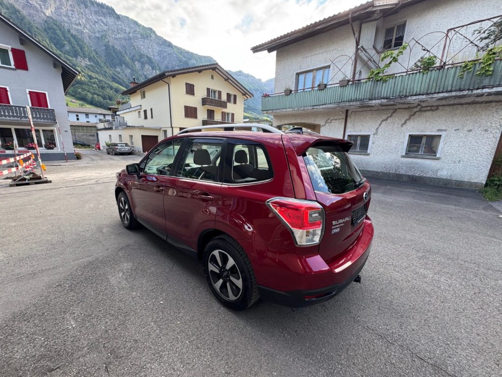 SUBARU FORESTER 2.0 Swiss, Essence, Occasion / Utilisé, Automatique - 5