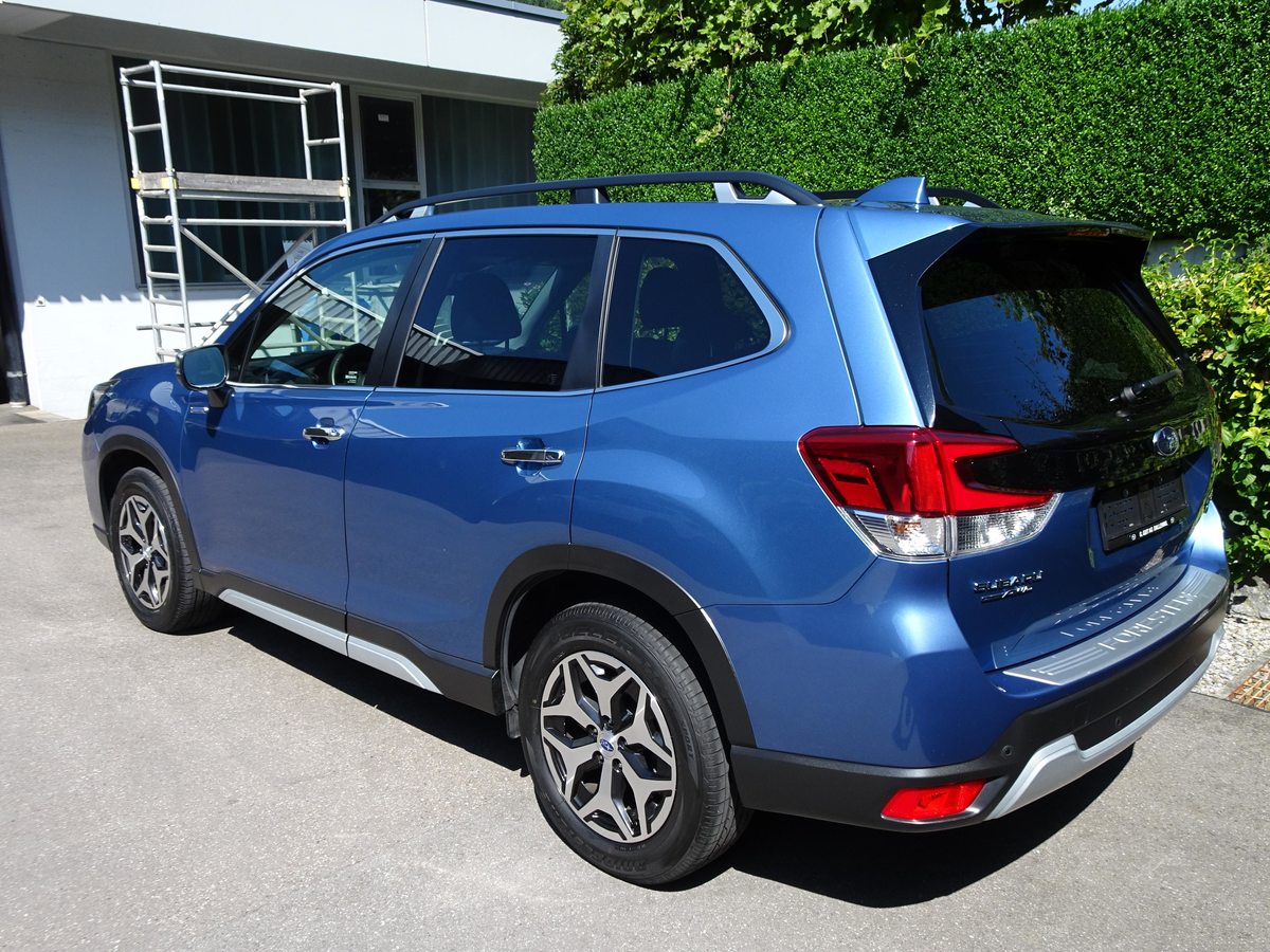 SUBARU Forester Station 2.0i e-Boxer Swiss Plus, Voll-Hybrid Benzin/Elektro, Occasion / Gebraucht, Automatik - 5