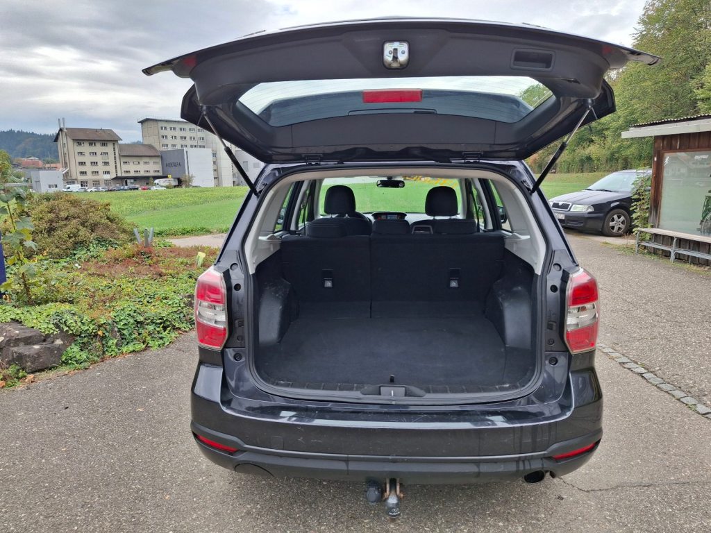 SUBARU 2.0 Swiss, Petrol, Second hand / Used, Automatic - 5