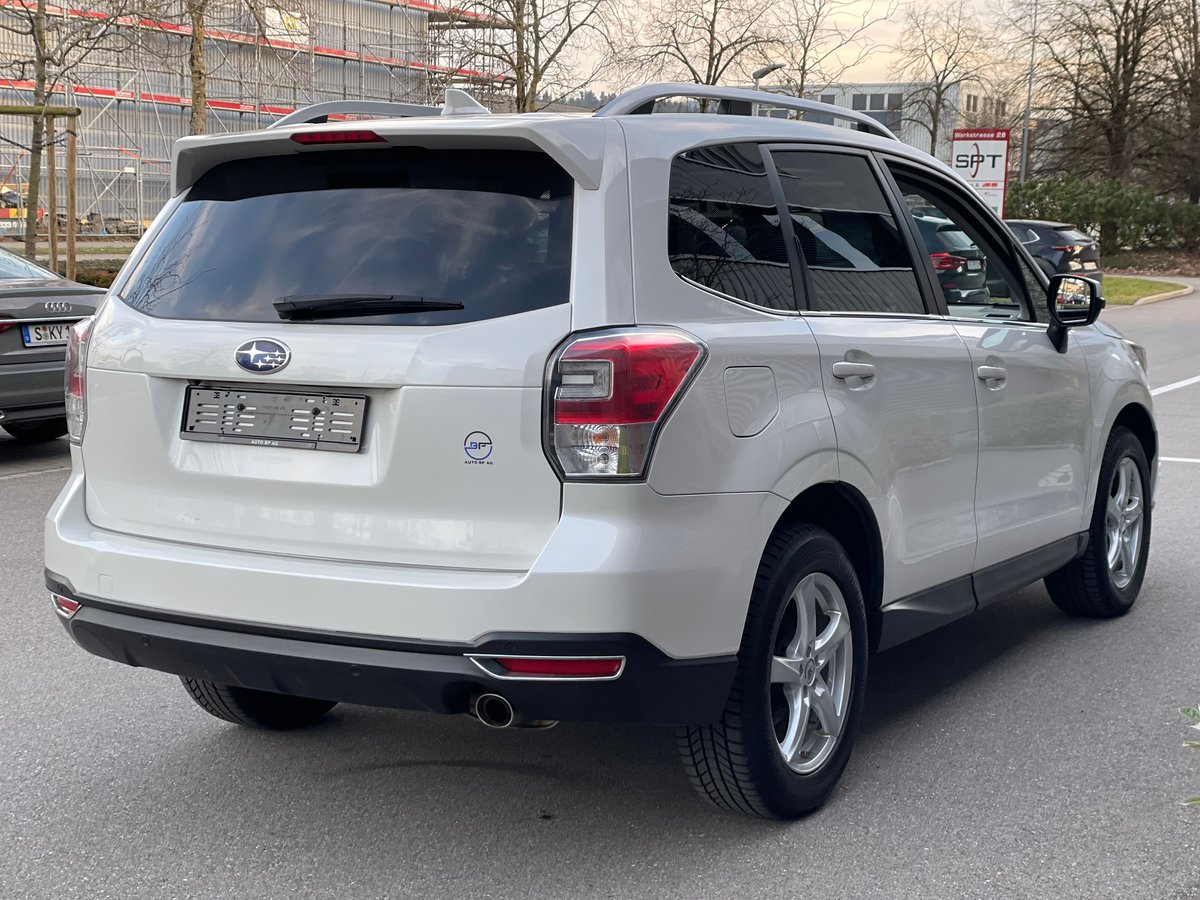 SUBARU Forester 2.0D Luxury Lineatronic, Diesel, Occasion / Utilisé, Automatique - 6