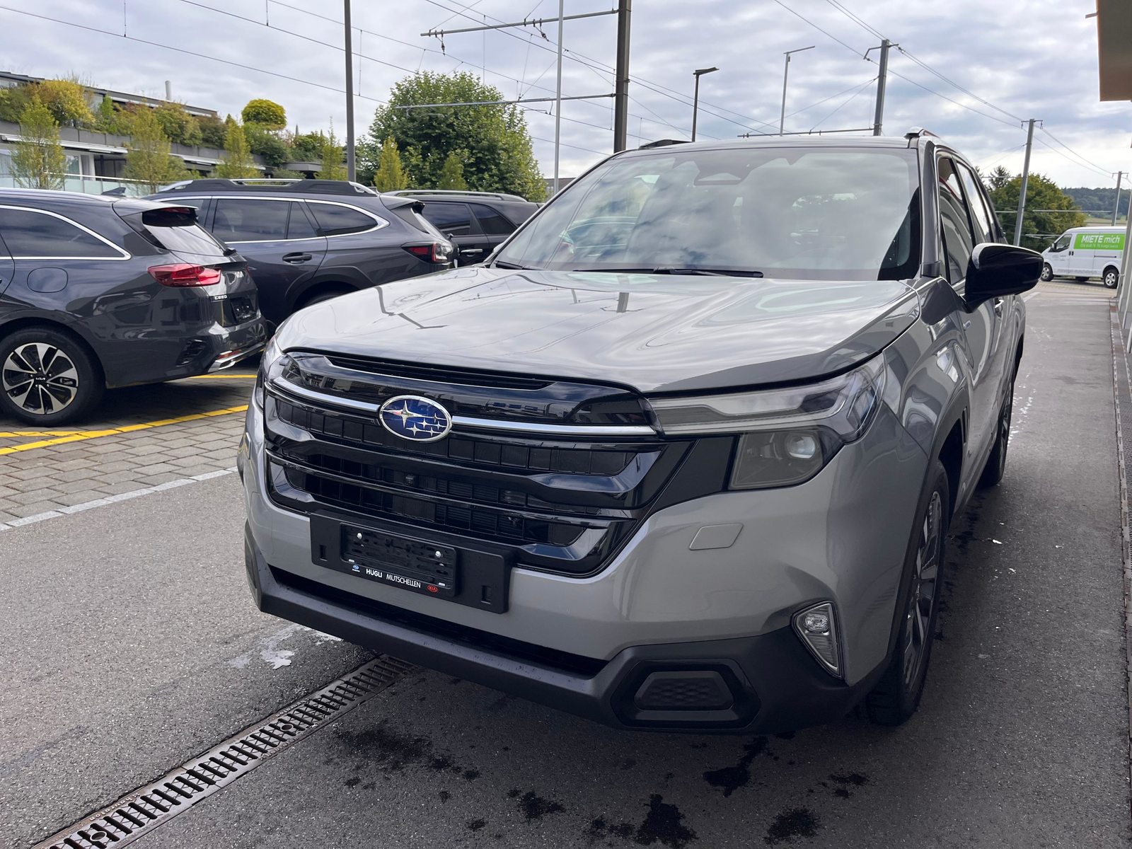 SUBARU Forester Station 2.0i e-Boxer Luxury, Hybride Intégral Essence/Électricité, Occasion / Utilisé, Automatique - 2
