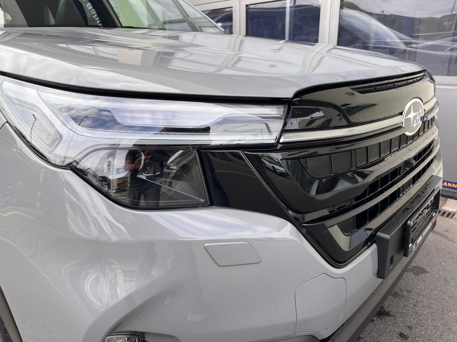 SUBARU Forester Station 2.0i e-Boxer Luxury, Hybride Intégral Essence/Électricité, Occasion / Utilisé, Automatique - 4