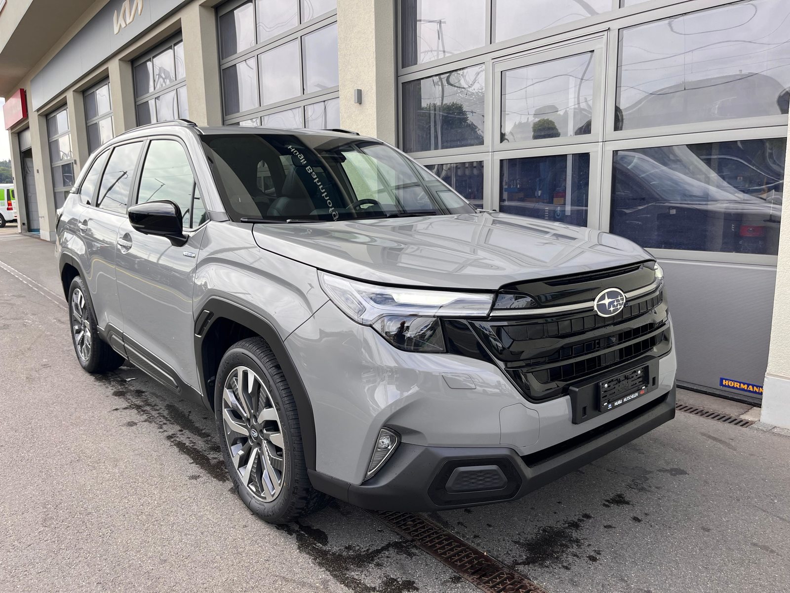 SUBARU Forester Station 2.0i e-Boxer Luxury, Hybride Intégral Essence/Électricité, Occasion / Utilisé, Automatique - 5