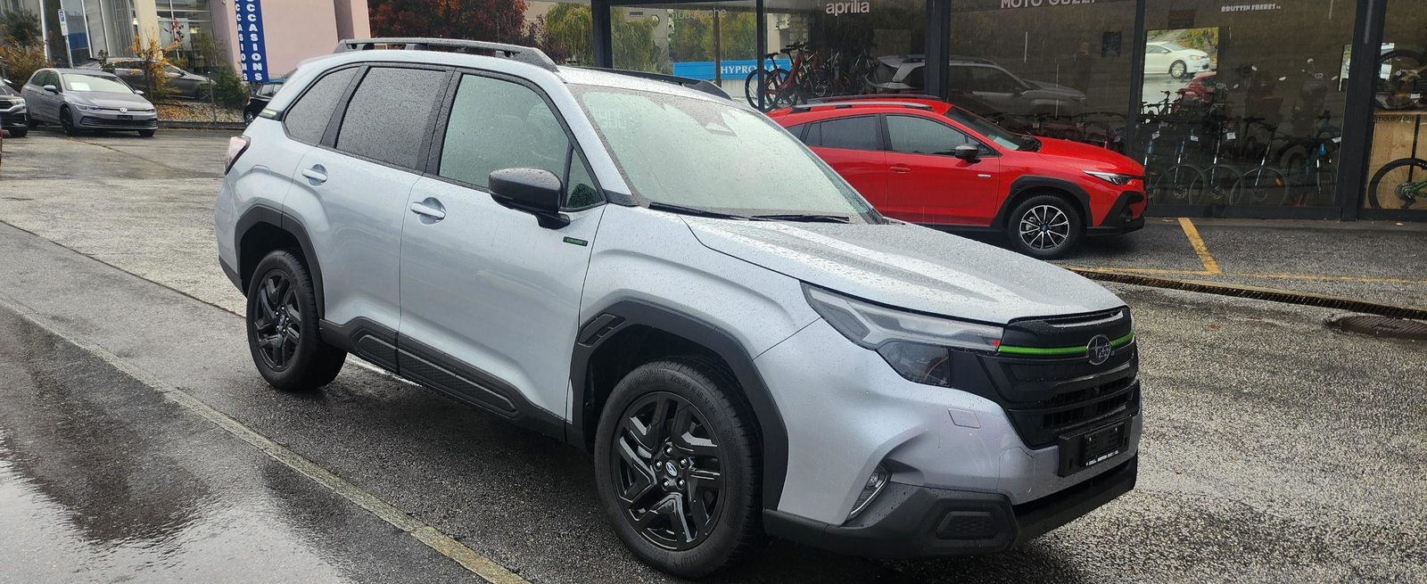 SUBARU Forester Station 2.0i e-Boxer Sport, Full-Hybrid Petrol/Electric, Second hand / Used, Automatic - 3
