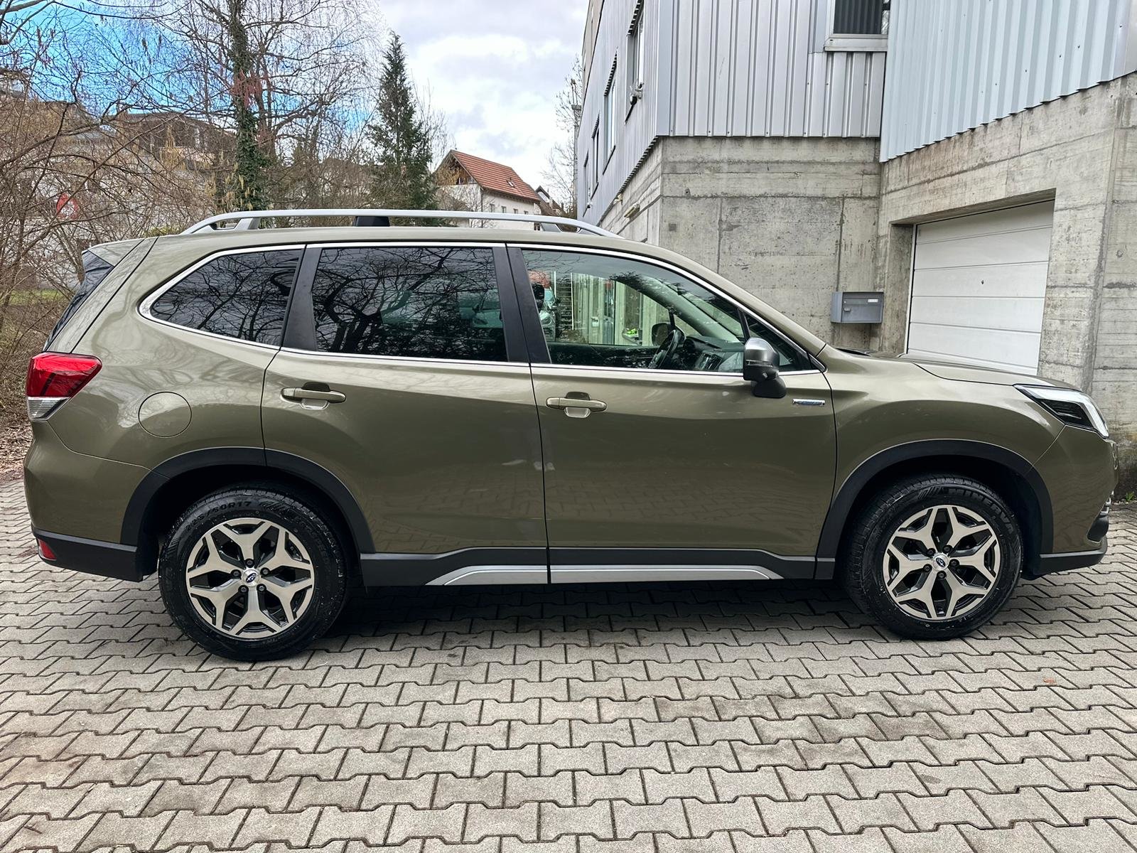 SUBARU Forester 2.0i e-Boxer Swiss Plus Lineartronic, Hybride Intégral Essence/Électricité, Occasion / Utilisé, Automatique - 6