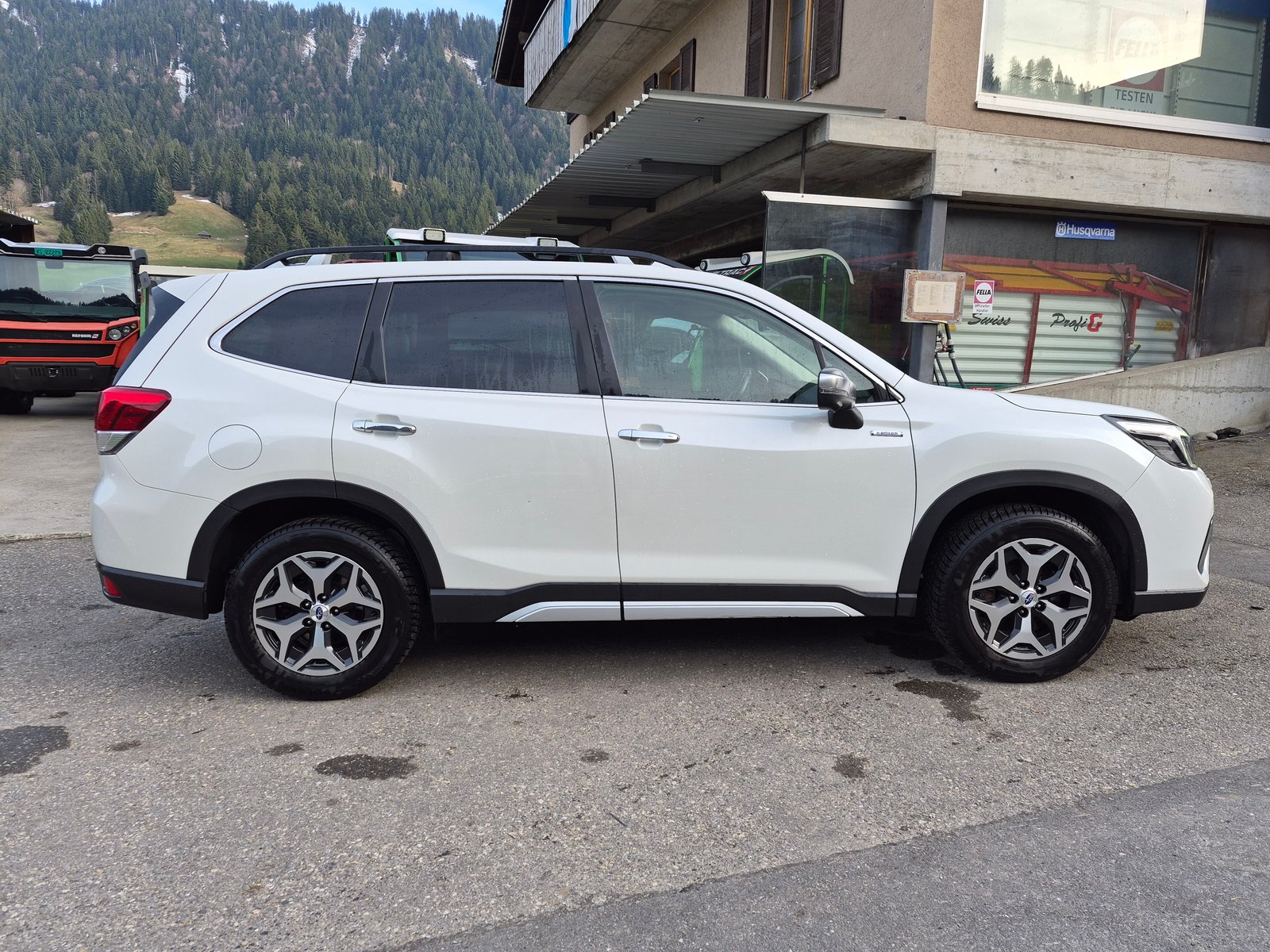 SUBARU Forester 2.0i e-Boxer Swiss Plus Lineartronic, Hybride Intégral Essence/Électricité, Occasion / Utilisé, Automatique - 4