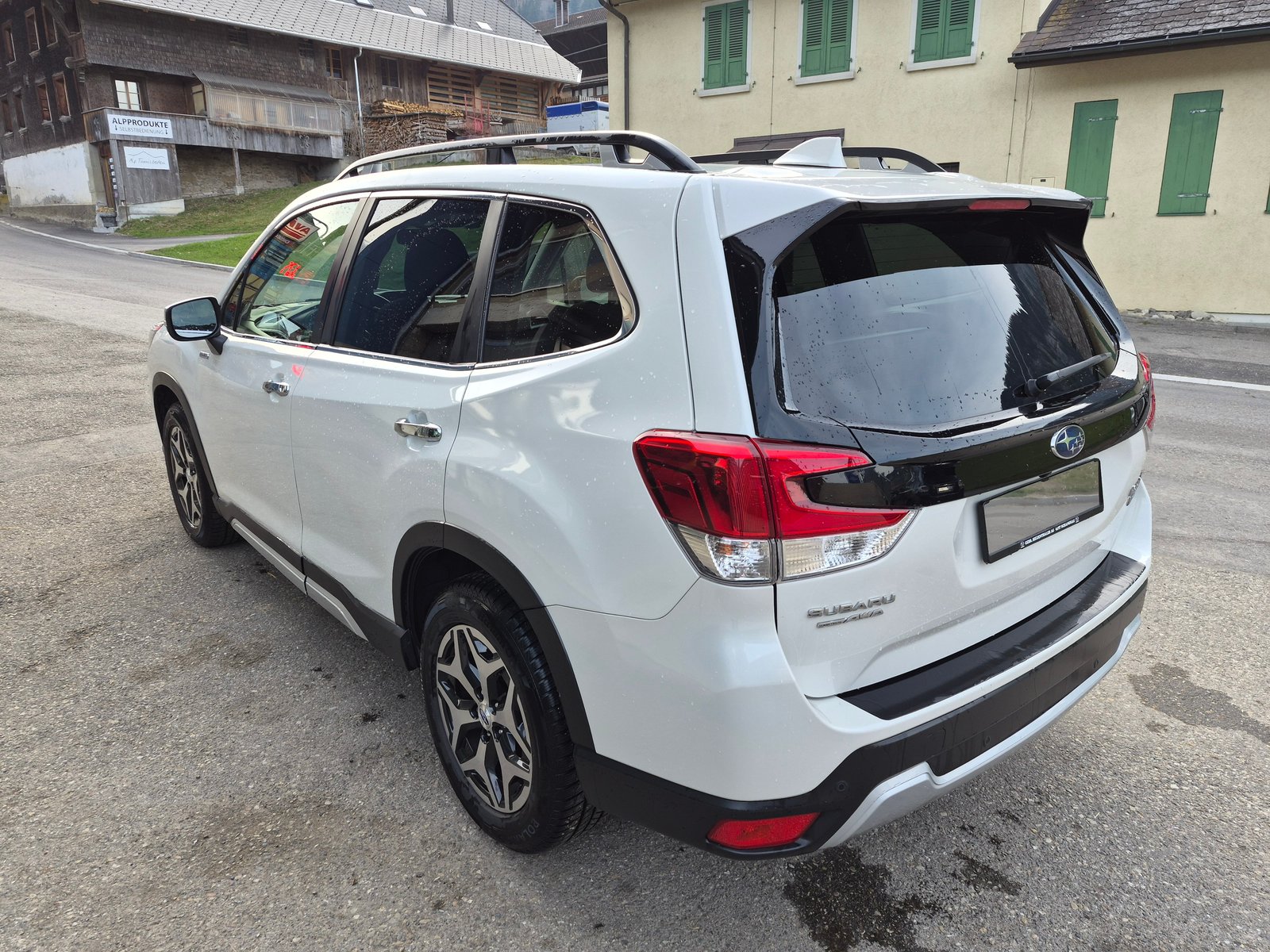 SUBARU Forester 2.0i e-Boxer Swiss Plus Lineartronic, Hybride Intégral Essence/Électricité, Occasion / Utilisé, Automatique - 7