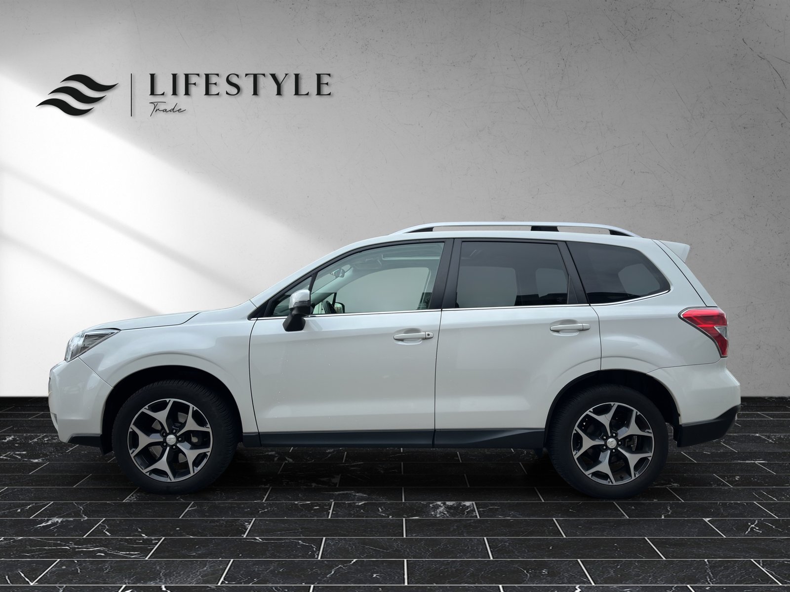 SUBARU Forester 2.0D Luxury Lineatronic, Diesel, Occasion / Utilisé, Automatique - 2
