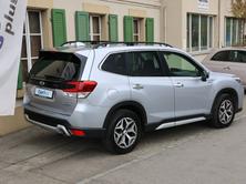 SUBARU Forester 2.0i e-Boxer Swiss Plus Lineartronic, Full-Hybrid Petrol/Electric, Second hand / Used, Automatic - 6