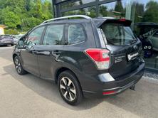 SUBARU Forester 2.0i Swiss, Petrol, Second hand / Used, Manual - 5