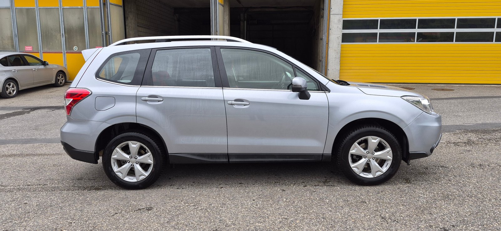 SUBARU Forester 2.0i Swiss, Benzina, Occasioni / Usate, Manuale - 4