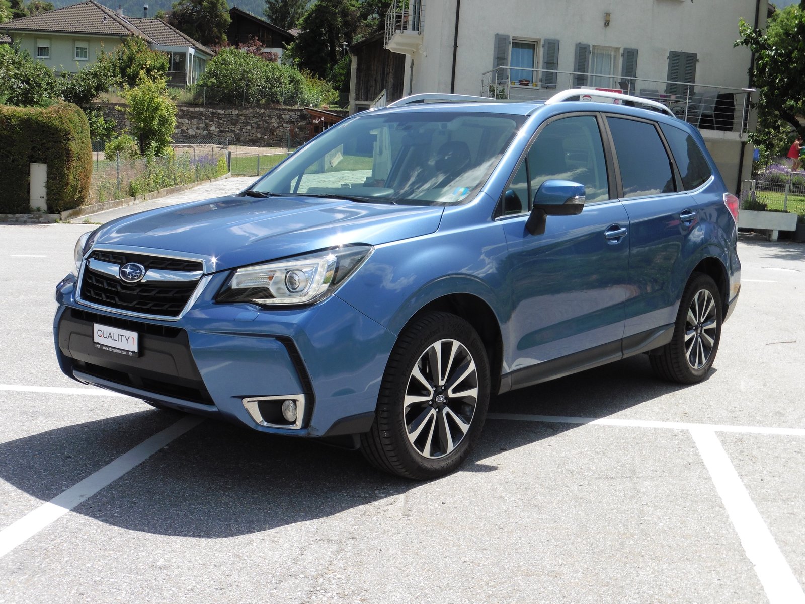 SUBARU Forester 2.0i Executive Lineartronic, Petrol, Second hand / Used, Automatic - 4