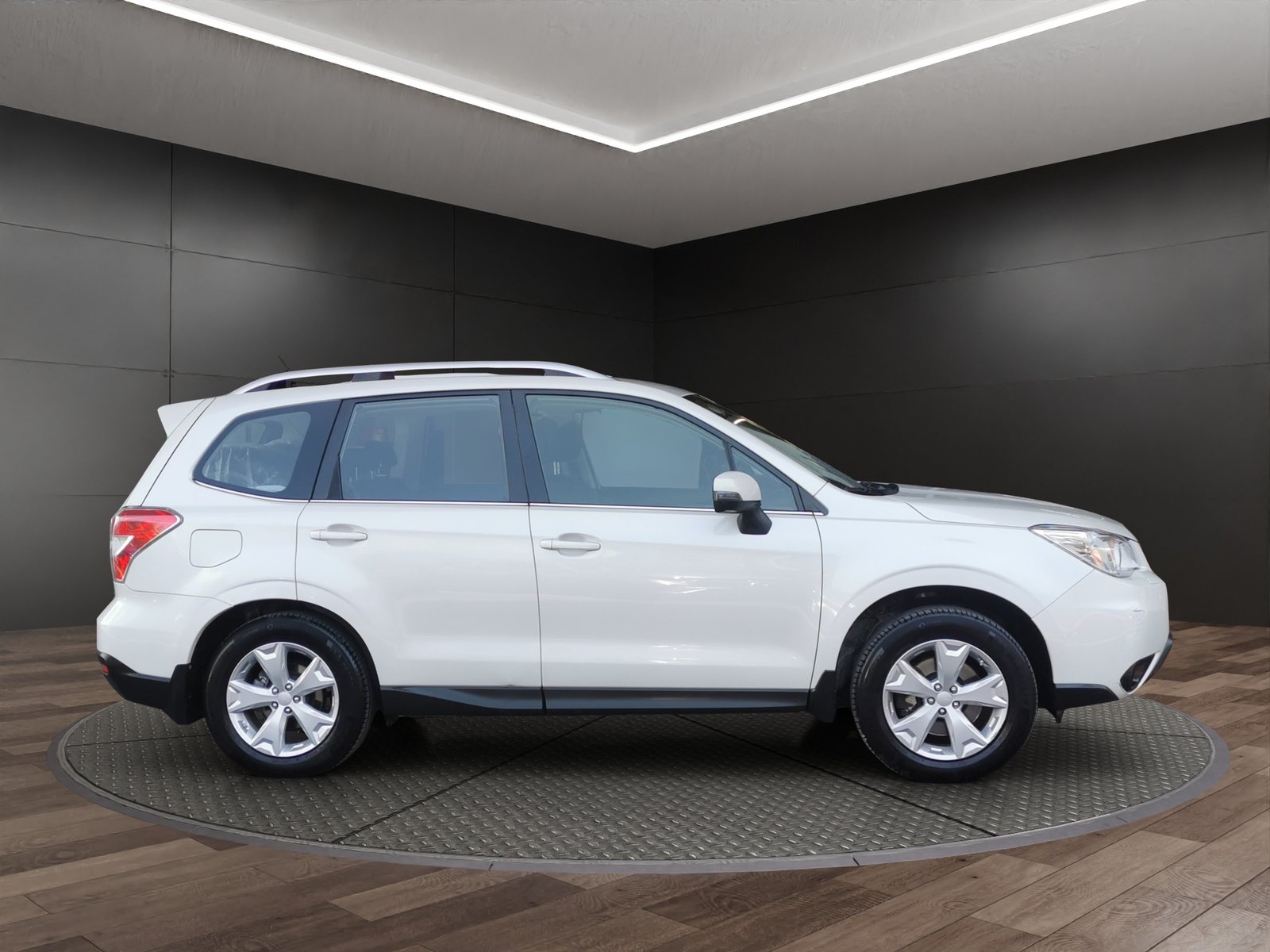 SUBARU Forester 2.0D Swiss, Diesel, Occasion / Utilisé, Manuelle - 5