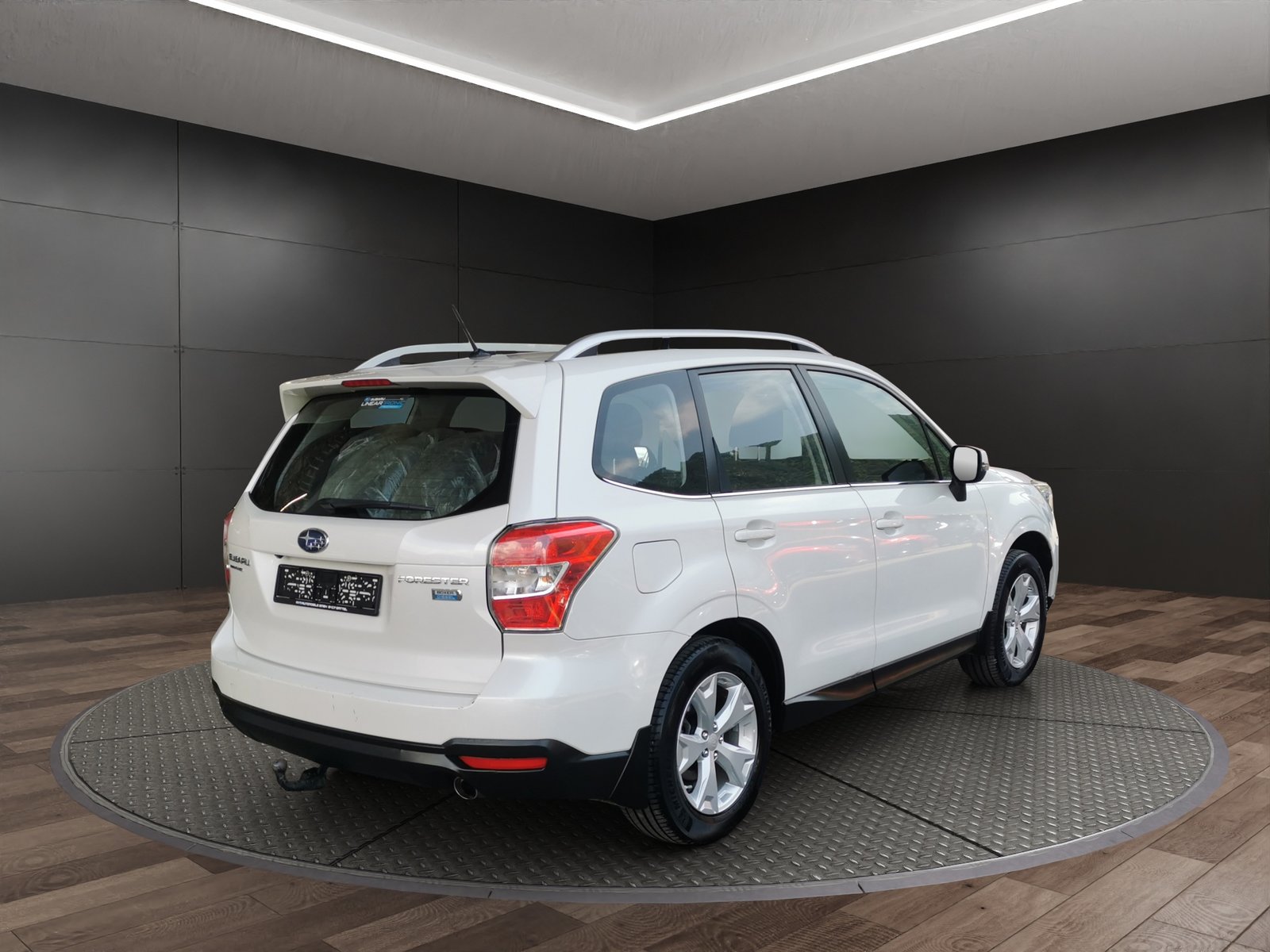 SUBARU Forester 2.0D Swiss, Diesel, Occasion / Utilisé, Manuelle - 6
