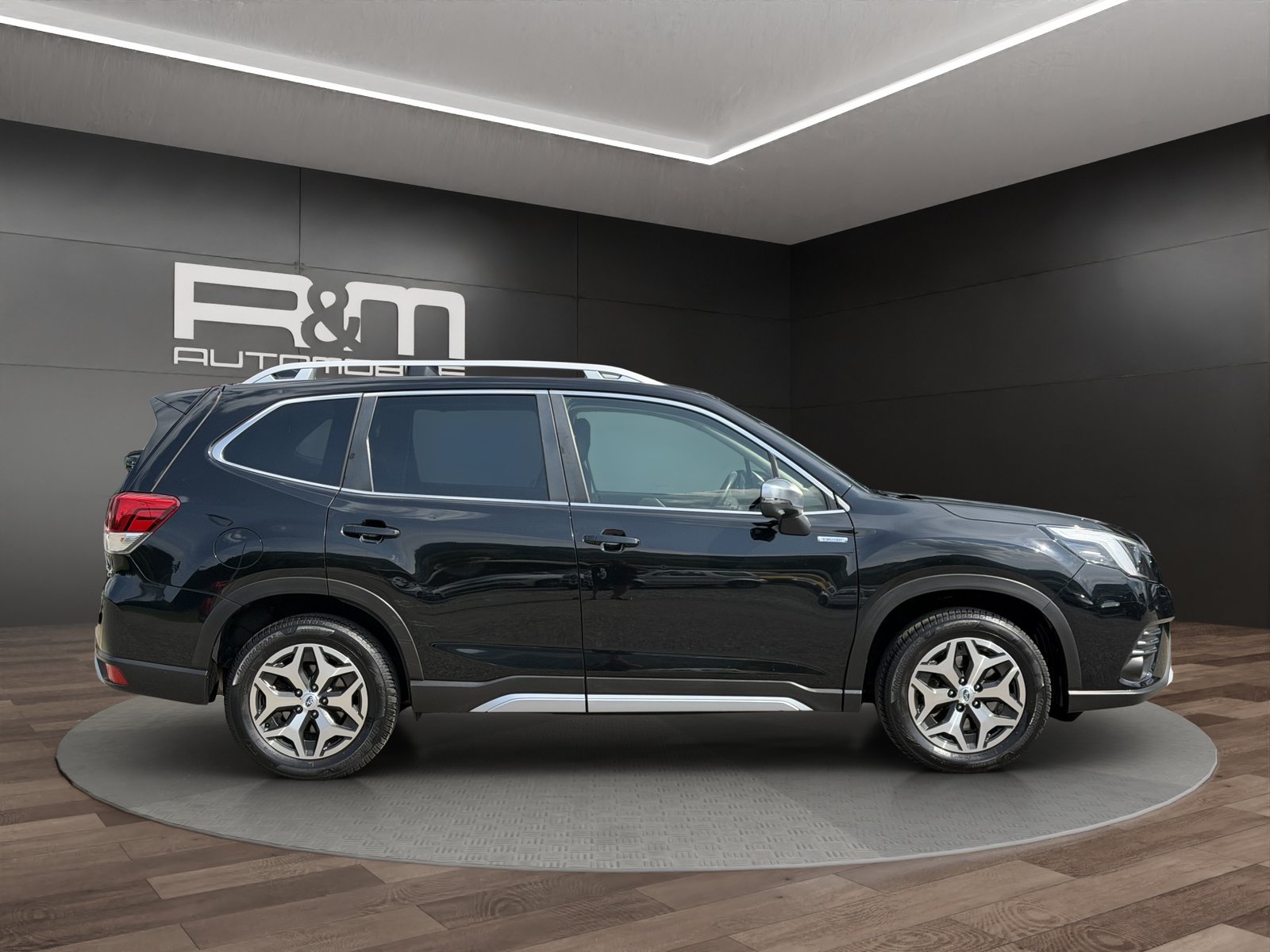 SUBARU Forester 2.0i e-Boxer Swiss Plus Lineartronic, Hybride Intégral Essence/Électricité, Occasion / Utilisé, Automatique - 4