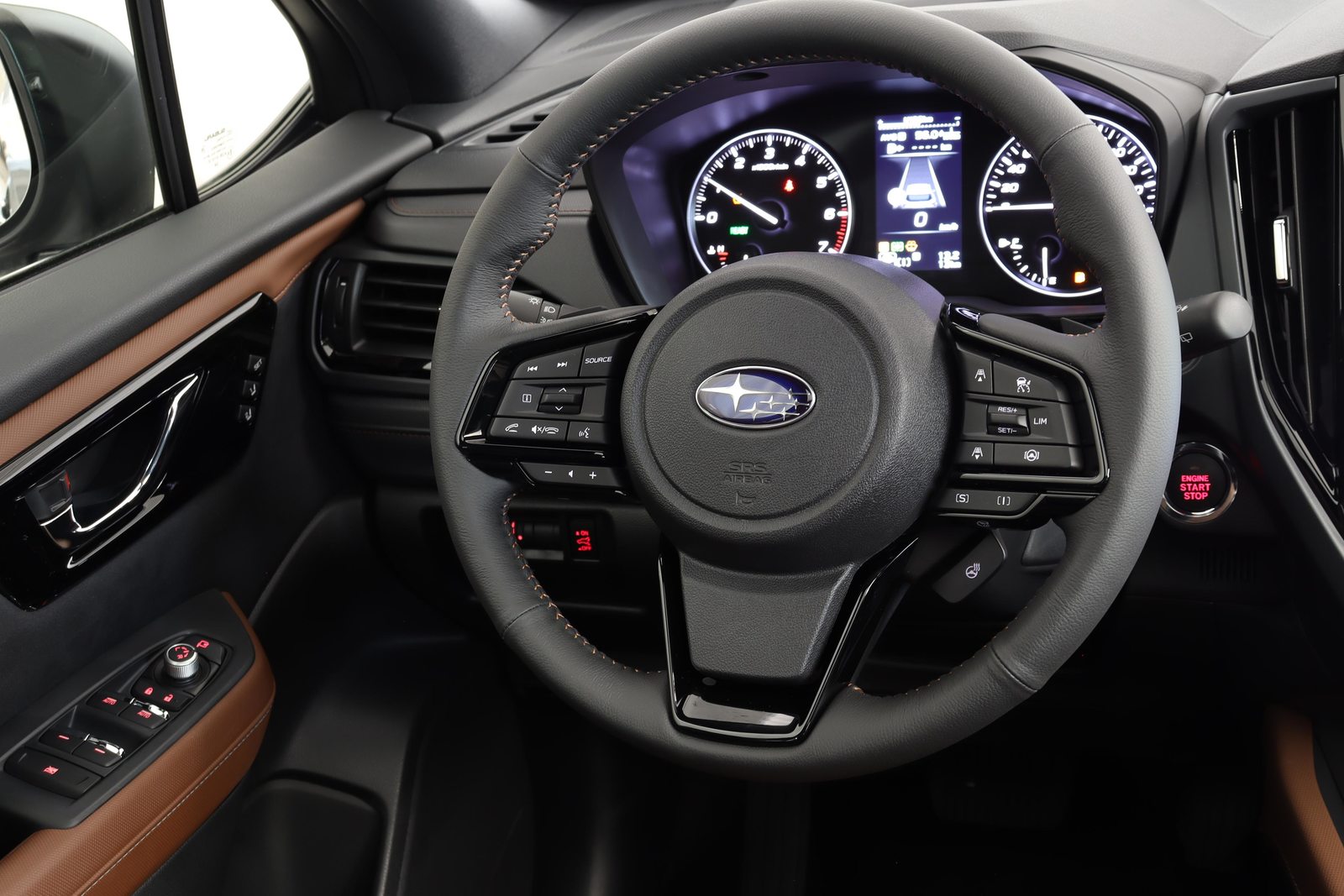 SUBARU Forester Station 2.0i e-Boxer Luxury, Mild-Hybrid Benzin/Elektro, Occasion / Gebraucht, Automatik - 7