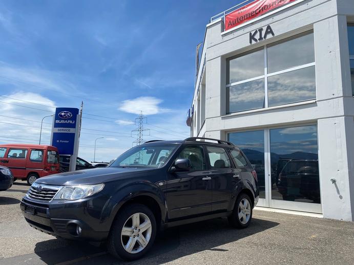 SUBARU Forester Station 2.0 X Swiss, Benzin, Occasion / Gebraucht, Handschaltung