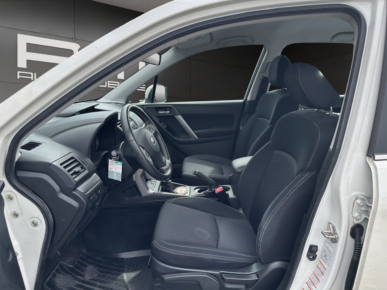 SUBARU Forester 2.0i Swiss, Benzina, Occasioni / Usate, Manuale - 5