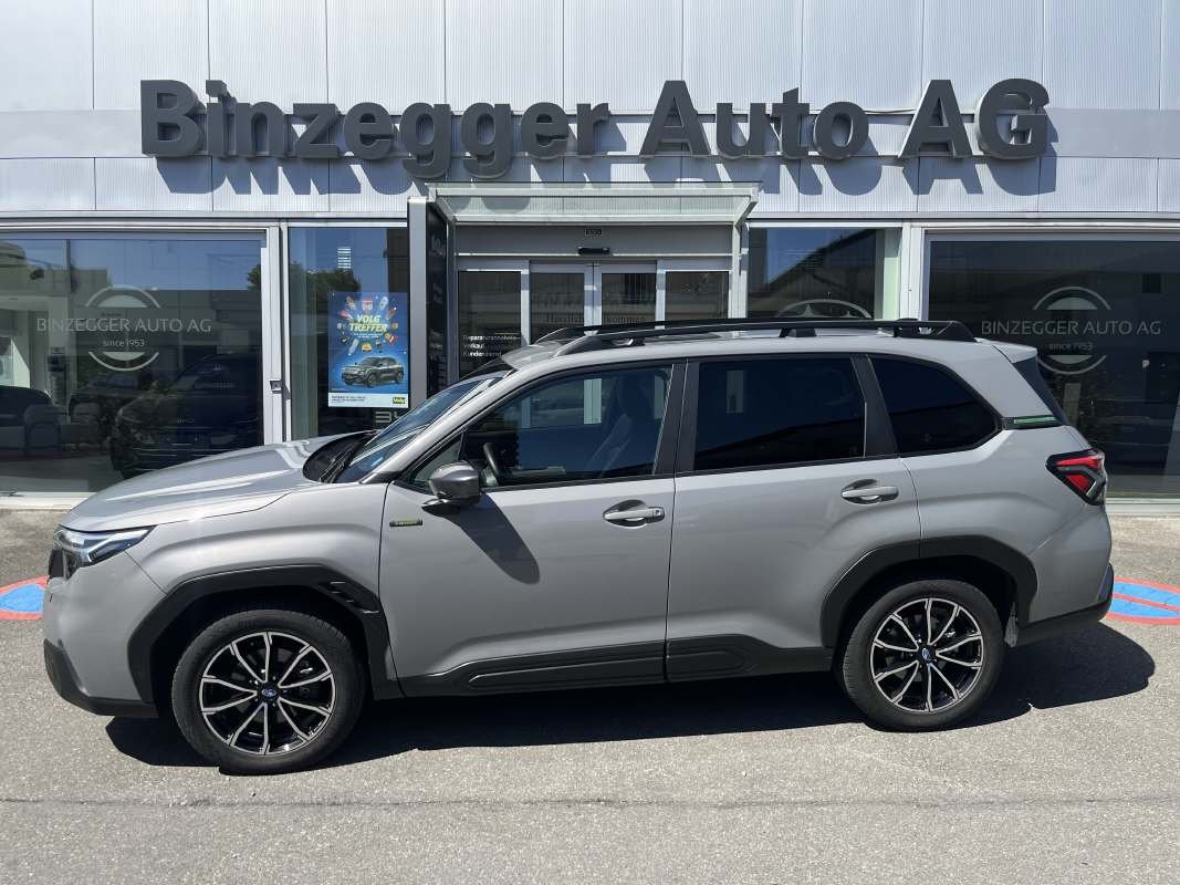 SUBARU Forester Station 2.0i e-Boxer Sport, Hybride Léger Essence/Électricité, Occasion / Utilisé, Automatique - 2