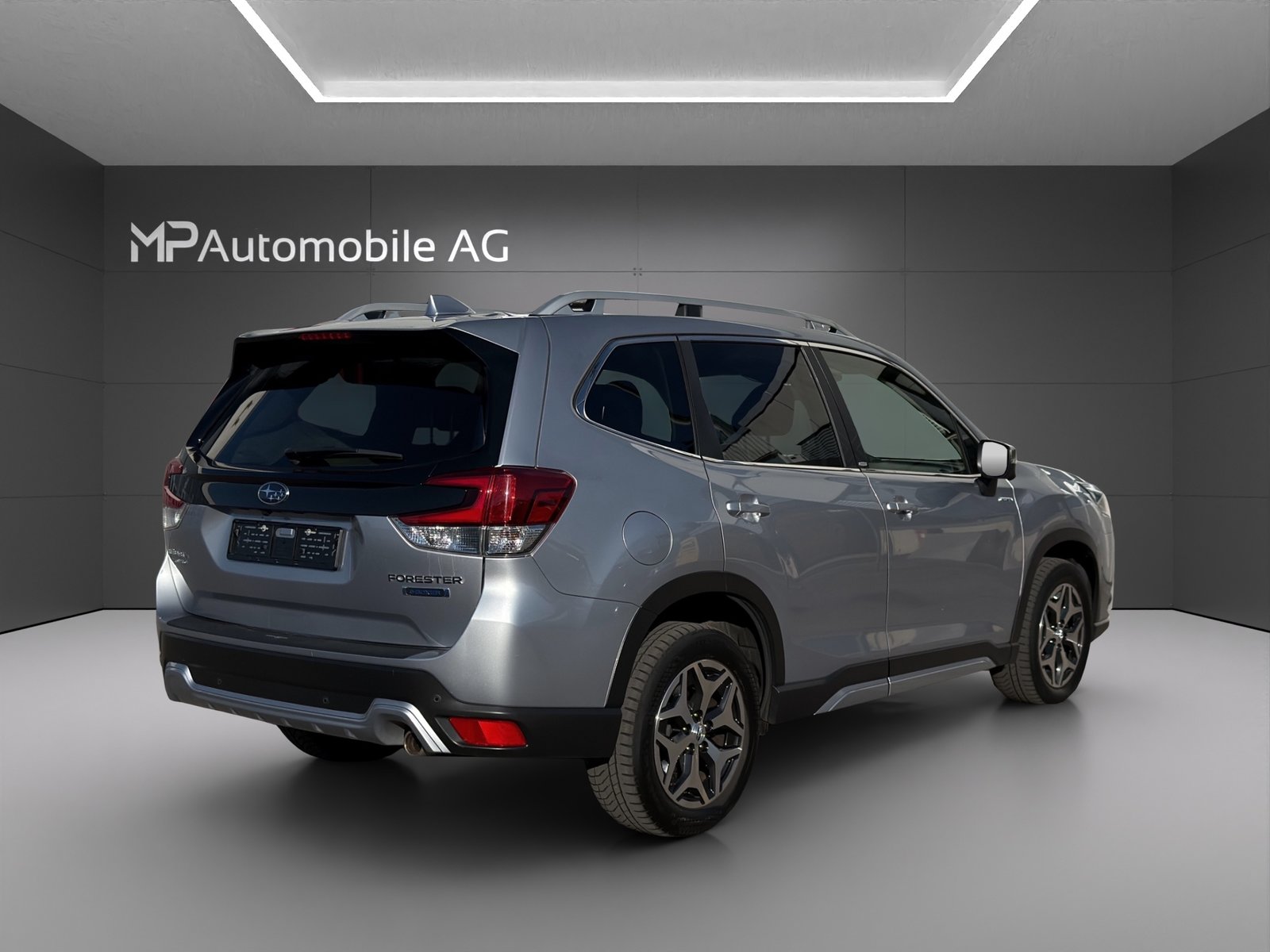SUBARU Forester 2.0i e-Boxer Advantage Lineartronic, Hybride Integrale Benzina/Elettrica, Occasioni / Usate, Automatico - 3