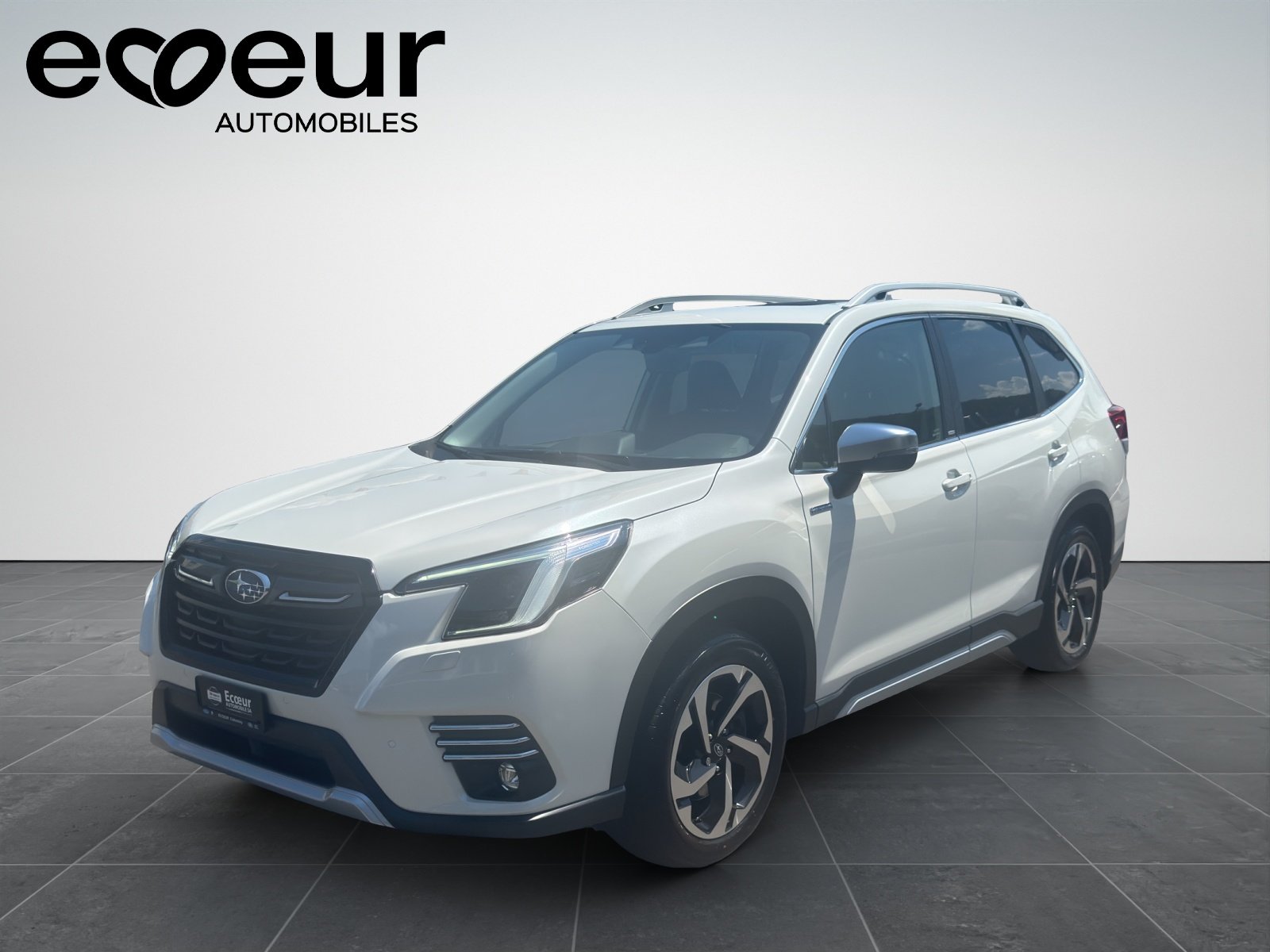 SUBARU Forester Station 2.0i e-Boxer Luxury, Hybride Leggero Benzina/Elettrica, Occasioni / Usate, Automatico - 2