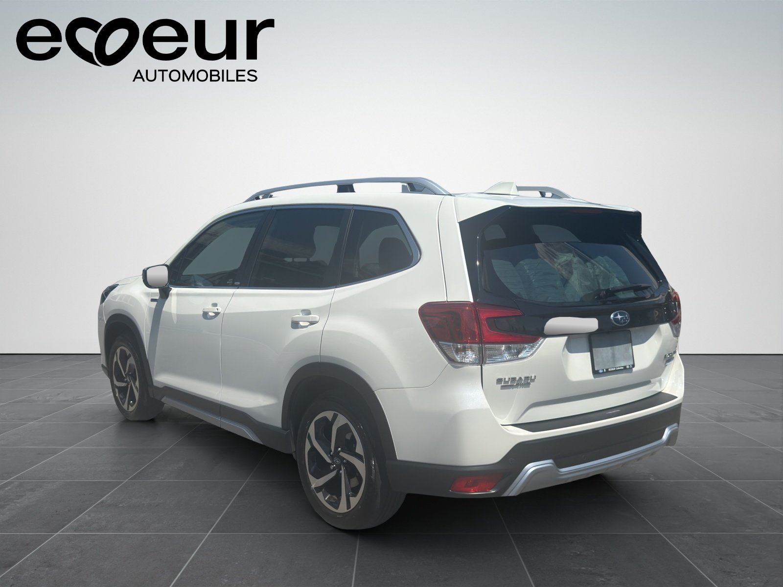 SUBARU Forester Station 2.0i e-Boxer Luxury, Hybride Leggero Benzina/Elettrica, Occasioni / Usate, Automatico - 4