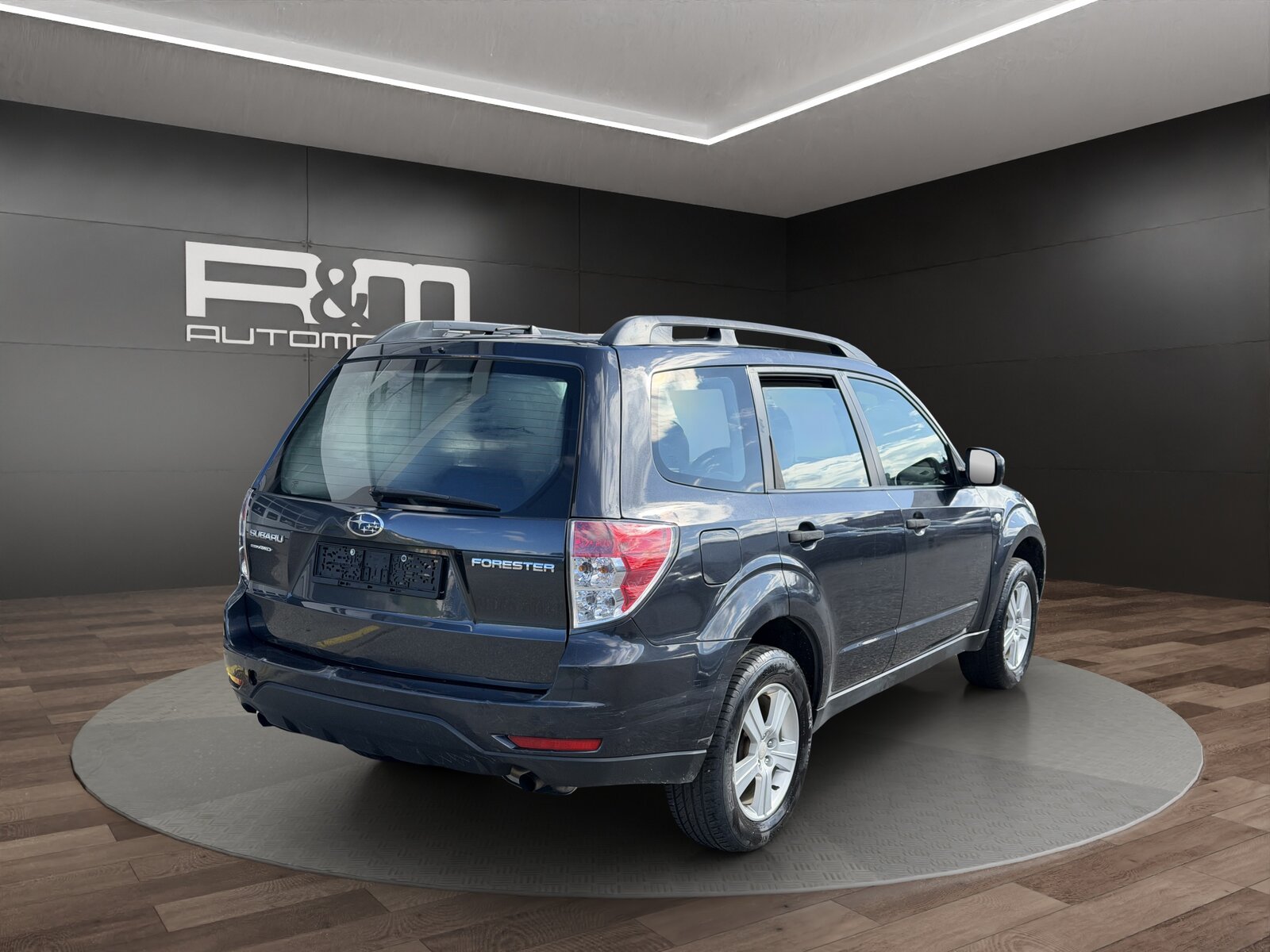SUBARU Forester 2.0X Advantage Automatic, Petrol, Second hand / Used, Automatic - 5